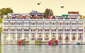 Udaipur Pichola Lake Hotel